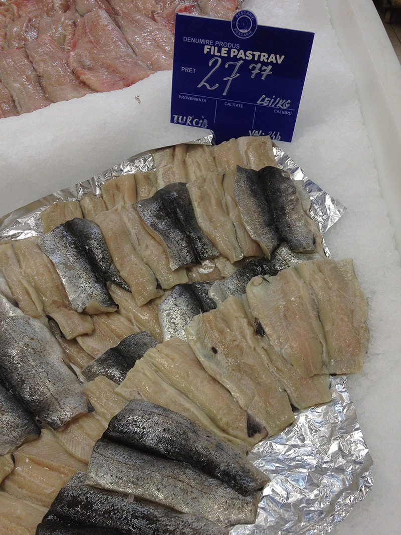 pastav stricat carrefour