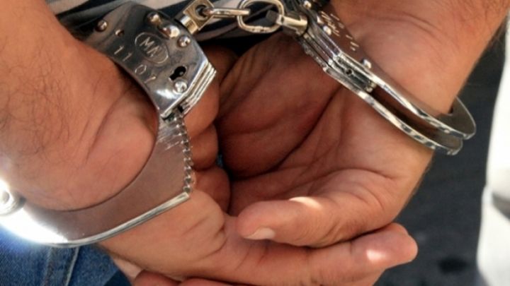 Fiul lui Nuţu Cămătaru, Ion Nuţu Balint, s-a predat la Poliţia Capitalei, după ce a fost condamnat definitiv de magistraţii Curţii de Apel Bucureşti la şapte ani şi patru luni de închisoare, pentru o tentativă de omor comisă în septembrie 2010, într-un restaurant din Sectorul 3.