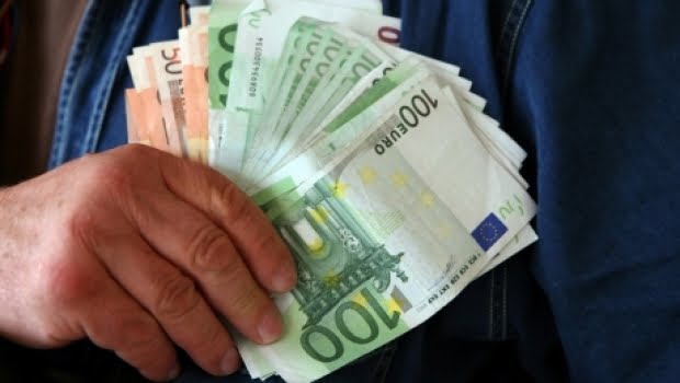 ECONOMICA.NET a selectat unele dintre cele mai bune oferte de angajare în străinătate, disponibile pentru români, în această perioadă. Iată posturile vacante şi salariile oferite românilor. 