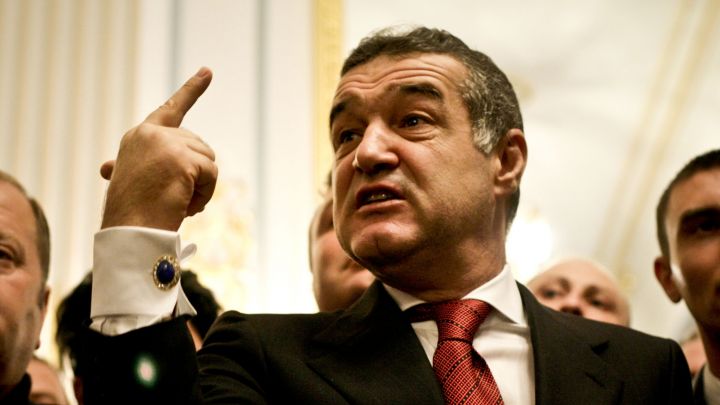 La ieşirea din închisoare, Gigi Becali s-a afişat ca un om schimbat, dedicat total vieţii de credinţă, hotărât să iasă definitiv din lumina reflectoarelor. Varianta 2.0 a lui Becali nu a ţinut foarte mult, iar patronul FCSB intervine tot mai des prin telefon la emisiuni şi dă declaraţii lungi jurnaliştilor care îl "prind" pe la evenimente.
