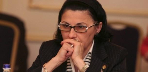 ecaterina-andronescu-cere-intr-o-scrisoare-deschisa-ca-liviu-dragnea-sa-se-retraga-din-fruntea-psd-43432.jpg