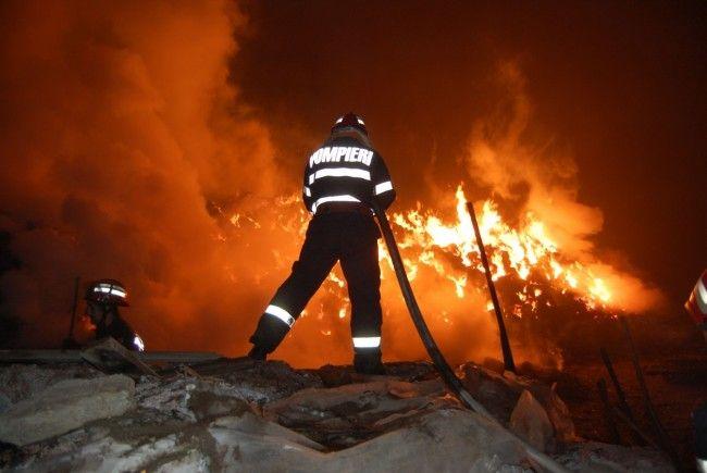 incendiu-casa-650x435.jpg
