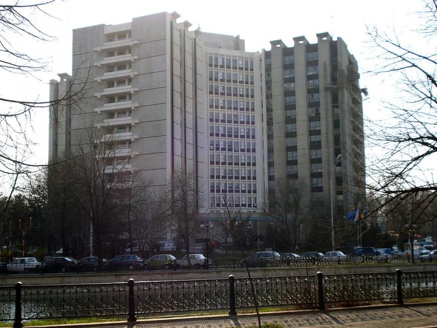 756355-1539333308-scandal-la-spitalul-universitar-asistenta-ramasa-fara-locul-de-munca_6d2d1.jpg
