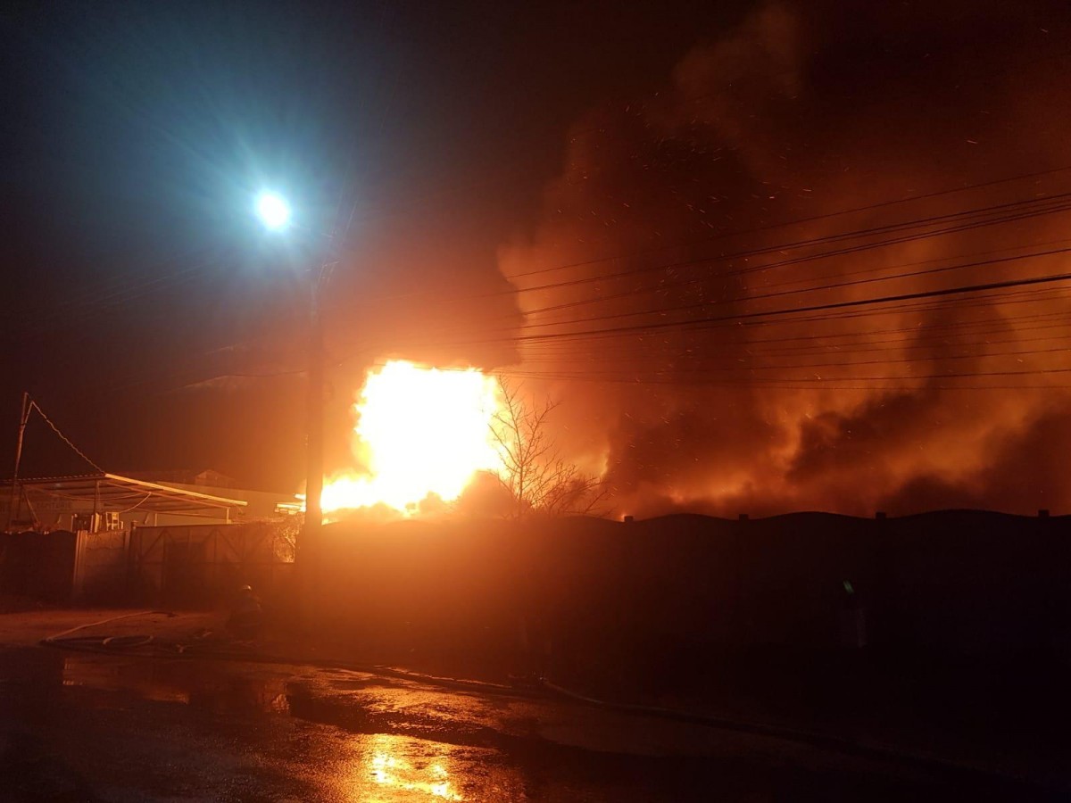 incendiu-pompieri-urlati_71136.jpg