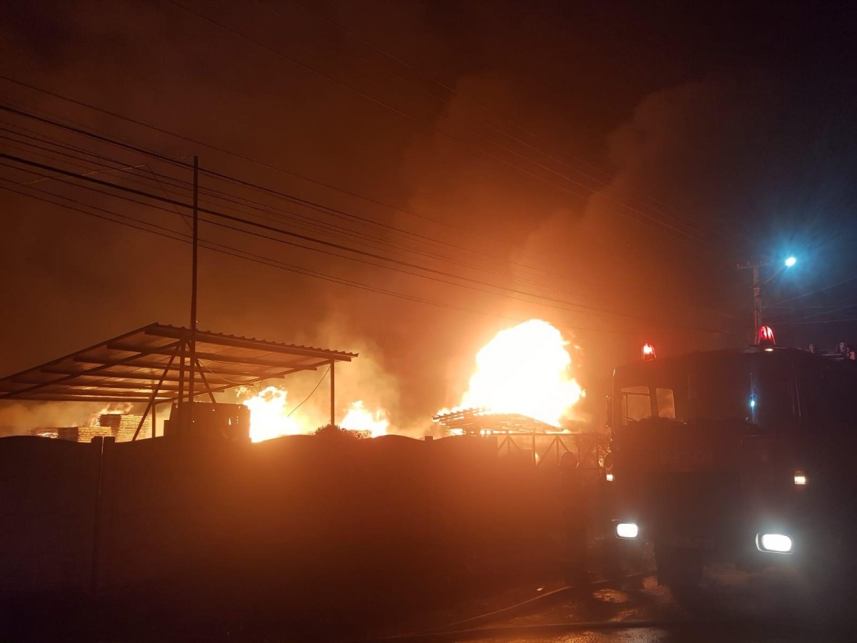 pompieri-incendiu-urlati_18e11.jpg