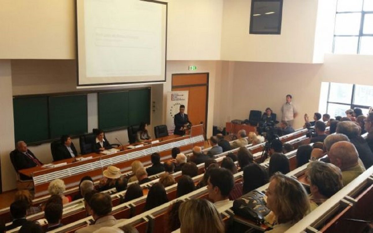 studenti_78e74.jpg