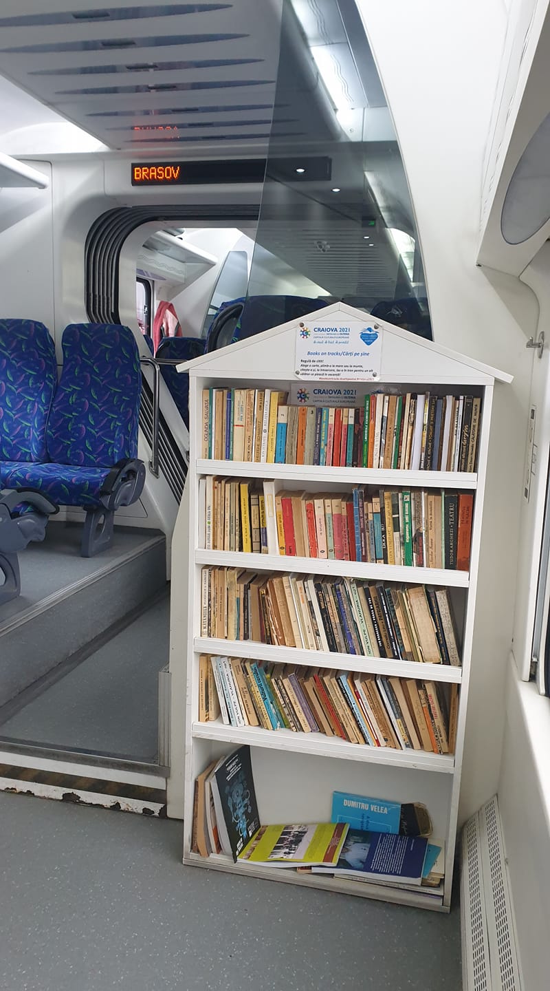 not bribe deal with O companie feroviara privată, își îndeamnă călătorii să citească o carte în  loc să stea pe telefon: acces gratuit la bibliotecă - Observatorul Prahovean