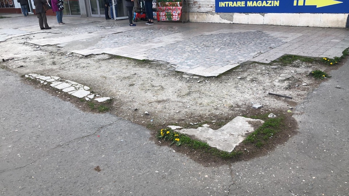 piata aurora ploiesti
