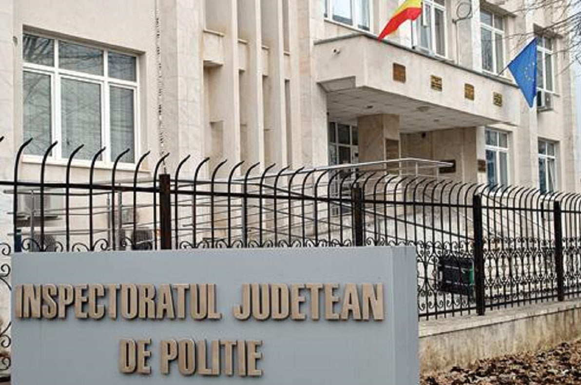 Polițistul din Câmpina care și-ar fi amanetat laptopul de serviciu, pus la dispoziție și cercetat disciplinar