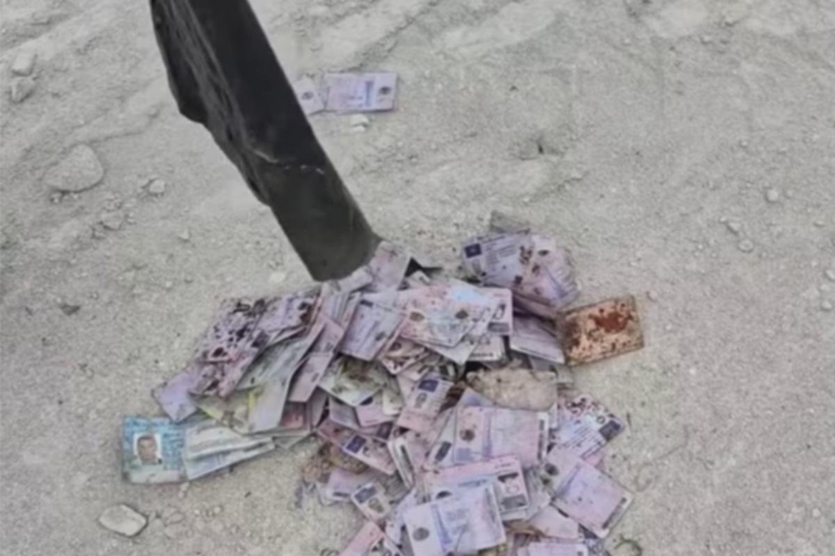 Cum au ajuns peste 100 de permise de conducere românești la gunoi, în Republica Moldova. Documentele urmau să fie distruse